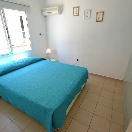Apartment Ozalos 6