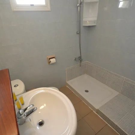 Apartment Ozalos 6
