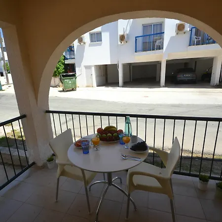 Ozalos 6 Apartment Ayia Napa